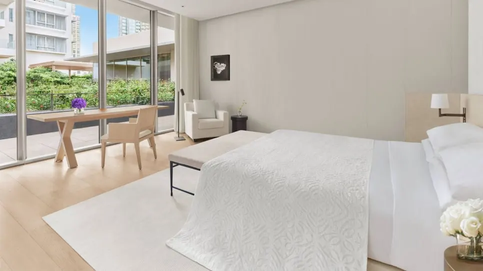 eb-sineb-garden-suite-bedroom-17457_Wide-Hor.jpeg?type=w966