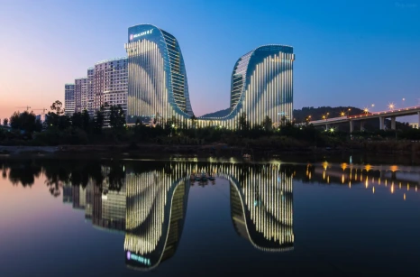 %ED%99%94%EB%9F%AD%EC%8A%A4_%EC%83%A4%EB%A8%BC_%ED%98%B8%ED%85%94.png?type=w466