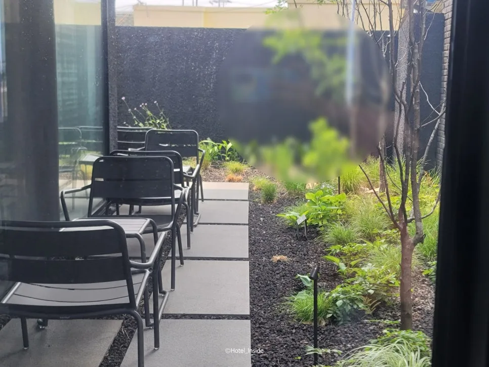 SE-73bed65d-db86-4c4f-9ab6-6d23f9b0b0ee.jpg?type=w966