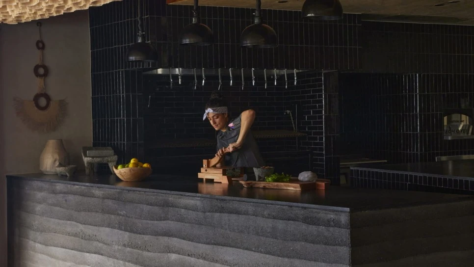 %EB%82%98%EB%B9%84%EB%B0%94_%ED%91%BC%ED%83%80_%EB%AF%B8%ED%83%80_4.jpg?type=w966