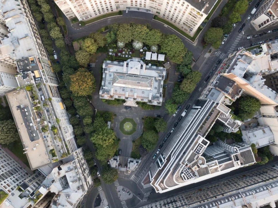 %EC%84%B8%EC%9D%B8%ED%8A%B8_%EC%A0%9C%EC%9E%84%EC%8A%A4_%ED%8C%8C%EB%A6%AC_6.jpg?type=w966