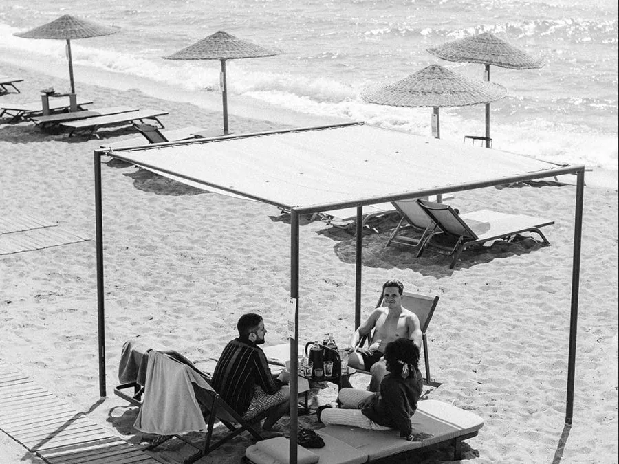 the_beach.jpg?type=w966