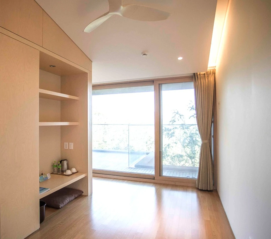 %EC%8A%A4%EC%9C%84%ED%8A%B8_%EA%B1%B0%EC%8B%A4.jpg?type=w1