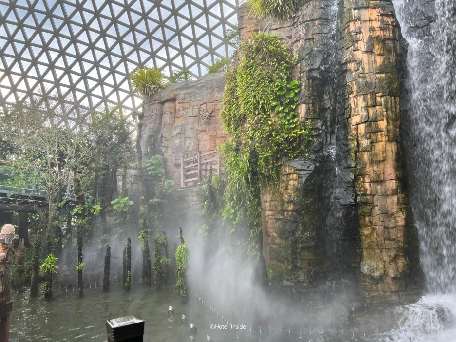 SE-18359f7d-73ea-4c25-b5f3-5d8a469de9ab.jpg?type=w1