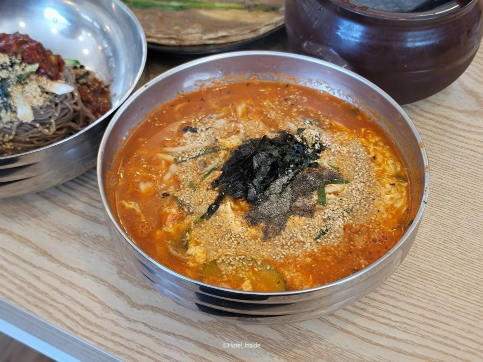 SE-d271ae9a-0b33-4e2a-bbc1-74aca82bb997.jpg?type=w966