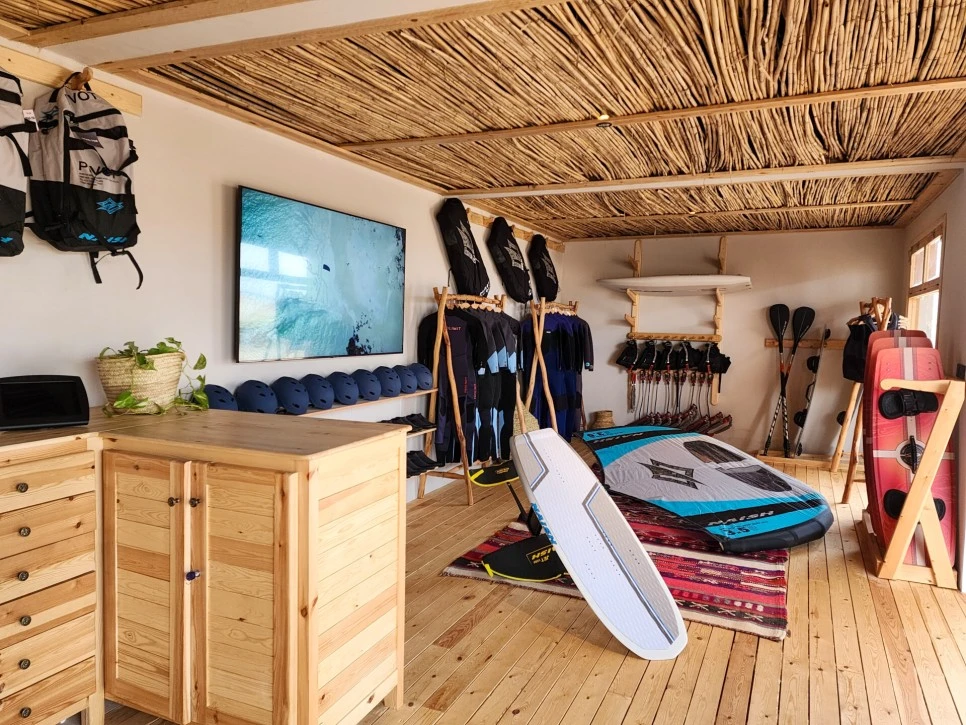 %EC%B9%B4%EB%9D%BC%EB%B0%98_%EB%8B%A4%ED%81%B4%EB%9D%BC3.jpg?type=w966