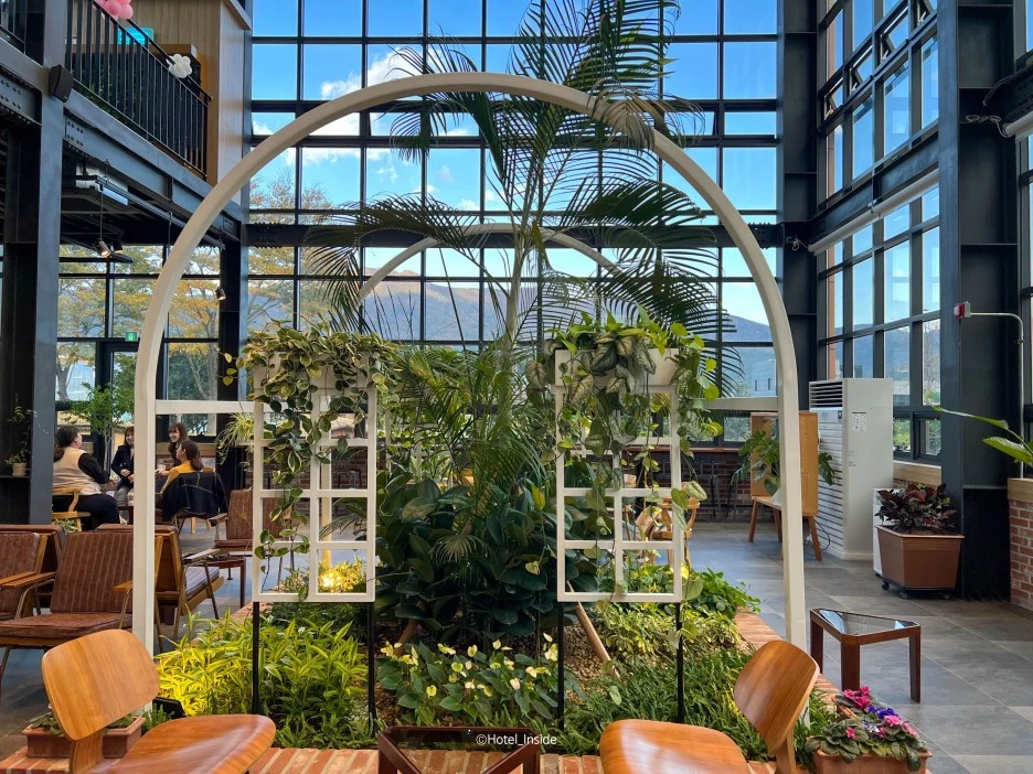 SE-82c8ea1e-3181-4c57-92d7-a73d030d971d.jpg?type=w1