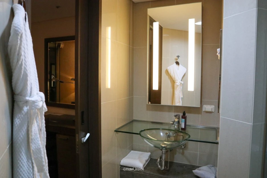 SE-895768f0-9c9c-47d1-9de6-fd9314b76c22.jpg?type=w1