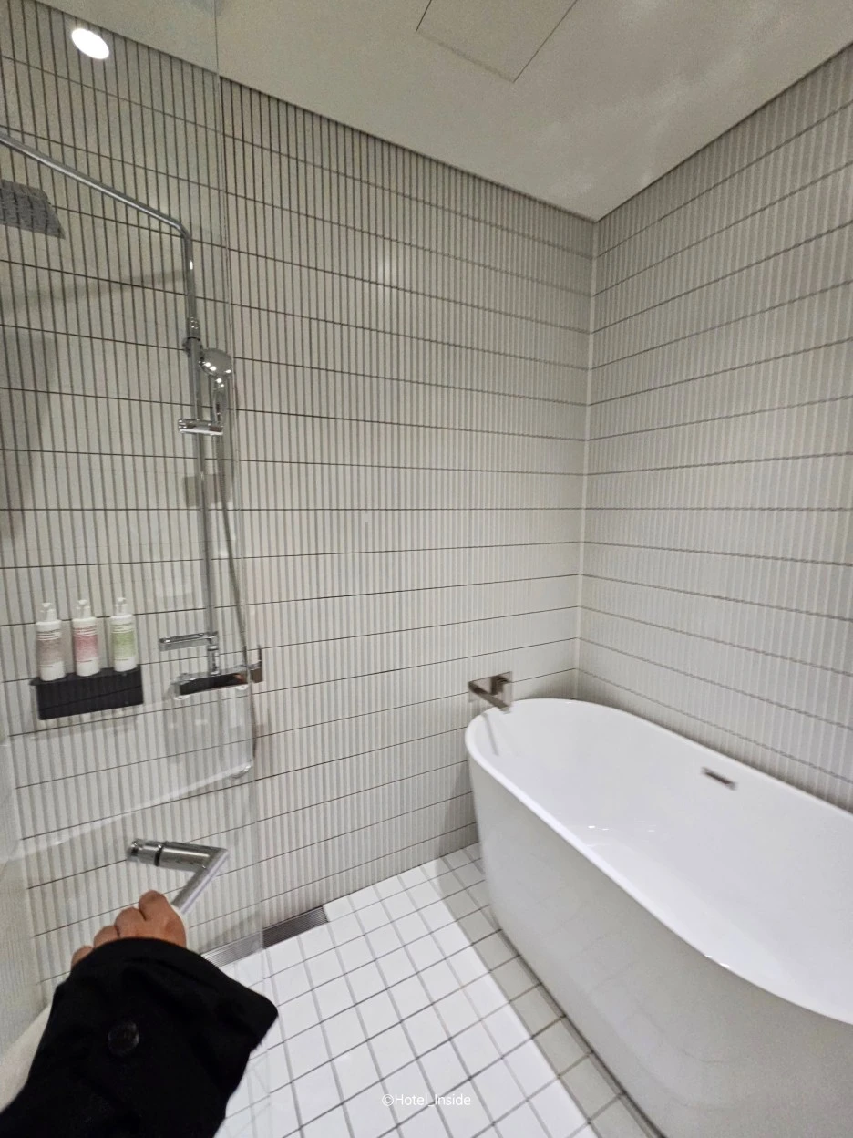 SE-948df716-0974-4df1-b810-b8a748939f29.jpg?type=w1