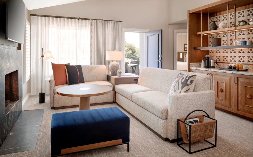 Privado_Suite_View_1.png?type=w966