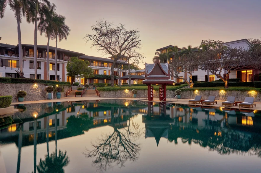 Chiva-Som_Hua_Hin_Wellness_Resort_1.png?type=w966