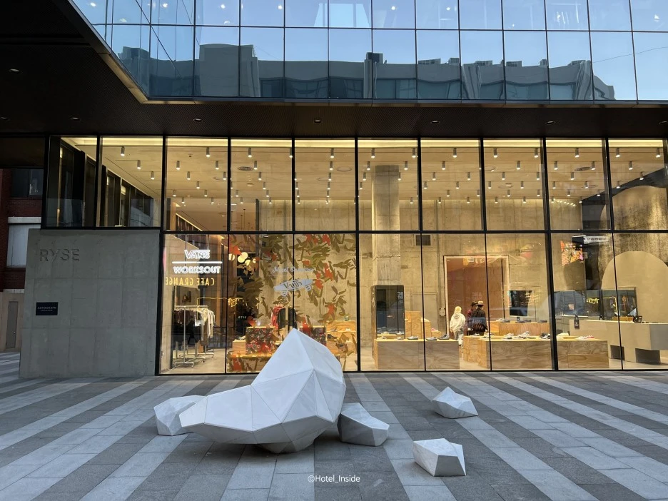 SE-c199c401-4e76-44a5-94cc-36c13fb1e13a.jpg?type=w1