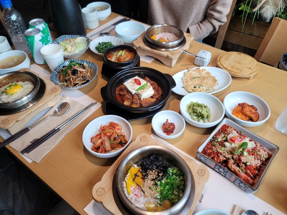 SE-d7cc9cc3-61fa-4ac3-a425-90c433db2245.jpg?type=w1