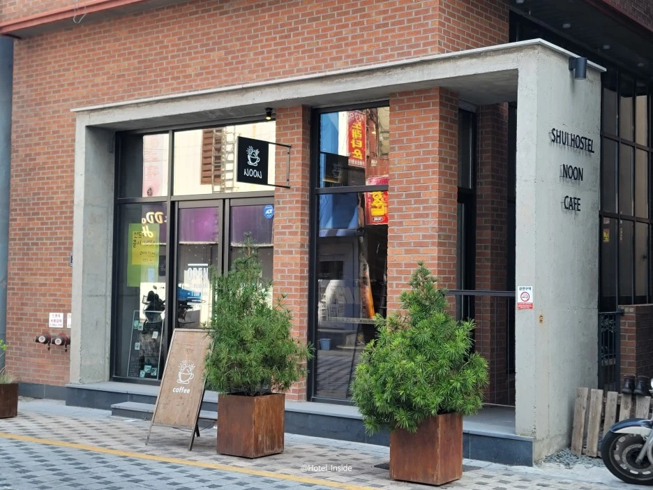 SE-f486b473-4f85-45b5-a83b-32193041c32c.jpg?type=w1