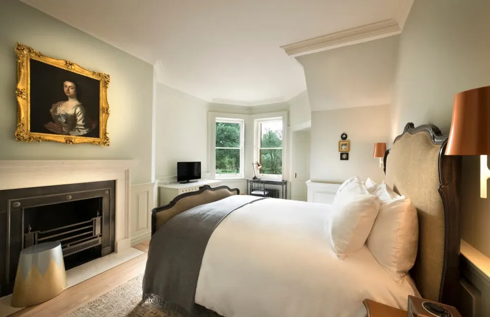 9.-cosy-room-(1).jpg?type=w966