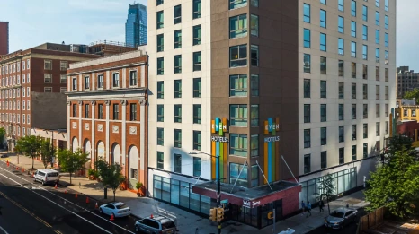 %EC%9D%B4%EB%B8%90%ED%98%B8%ED%85%94_%EB%B8%8C%EB%A3%A8%ED%81%B4%EB%A6%B0.png?type=w466