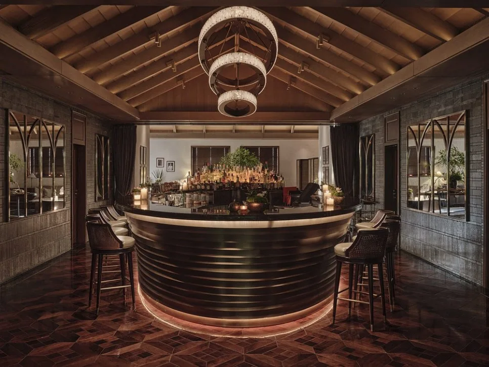 le-bar.jpg?type=w966