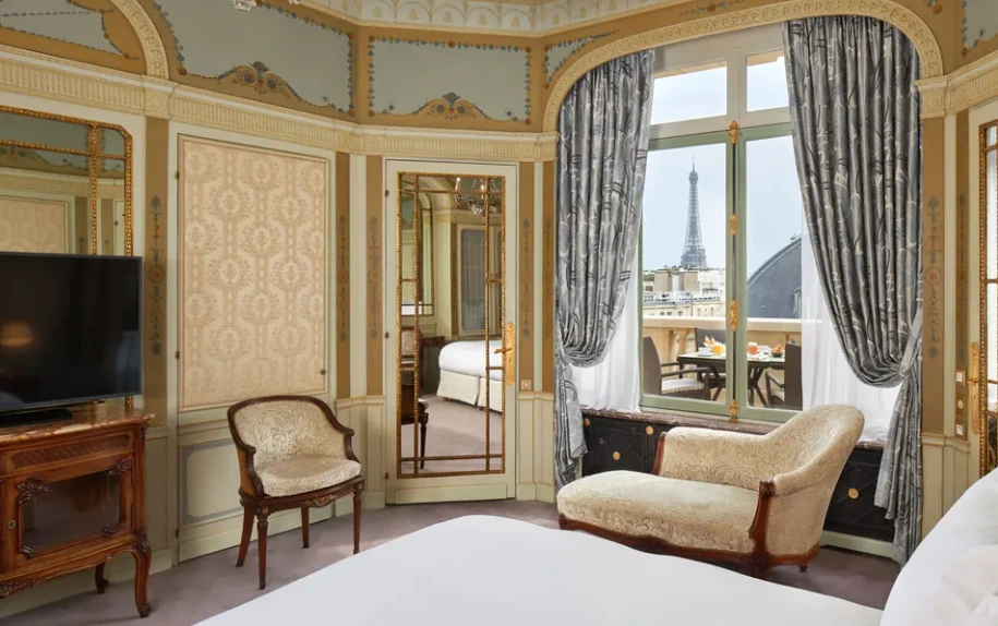 %EB%9D%BC%ED%8C%8C%EC%97%98_%ED%98%B8%ED%85%94_2.png?type=w1