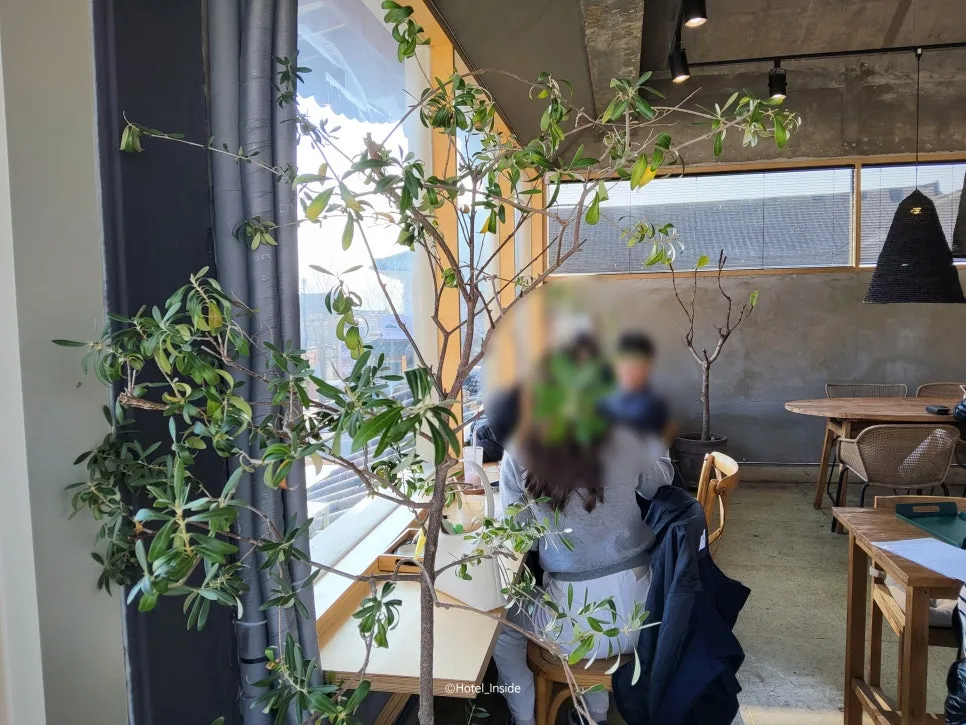 SE-dac8d835-6ea6-41a0-a5da-88cb31530ee1.jpg?type=w966