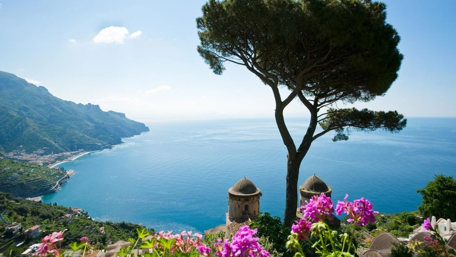 ravello_2400x1350_bf2e93946a11c41e1325e639350f6535.jpeg?type=w1