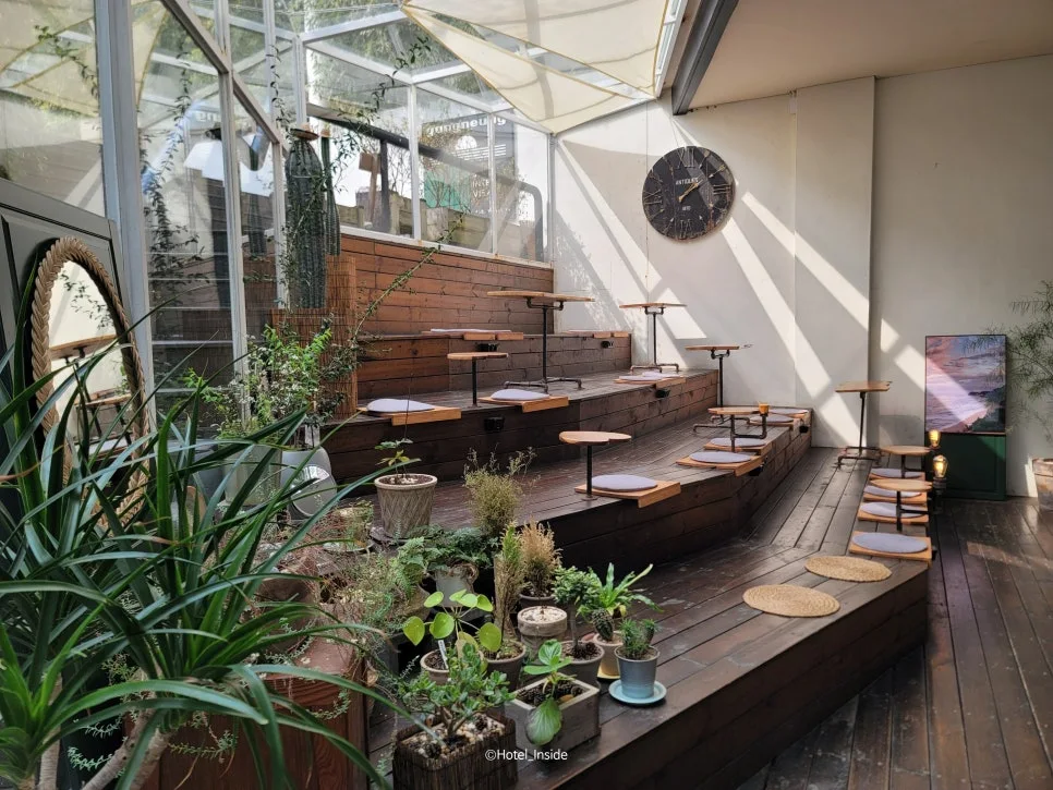 SE-8ff077a3-d35c-40c9-ba3e-c8981bb4c77a.jpg?type=w966