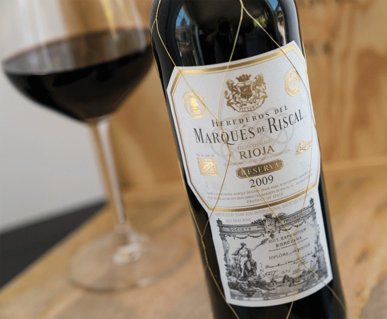 Marques-de-Riscal-Reserva-Bottle(pp_w768_h633).gif?type=w1