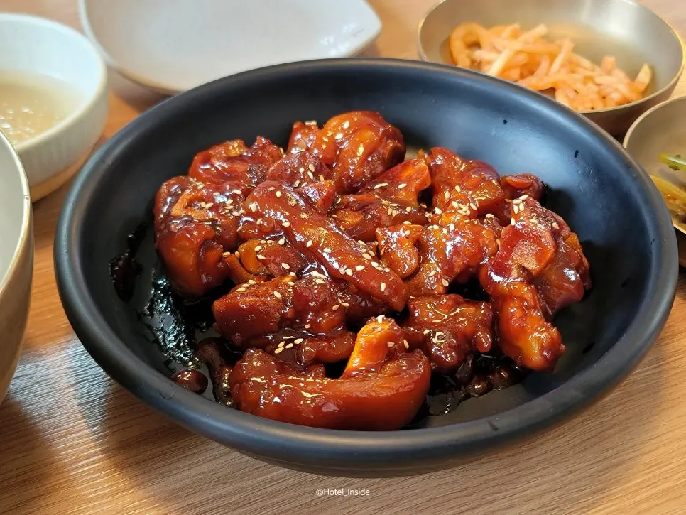 SE-4c4cbbd8-faba-4b74-ba8f-48aacf09c4dd.jpg?type=w966