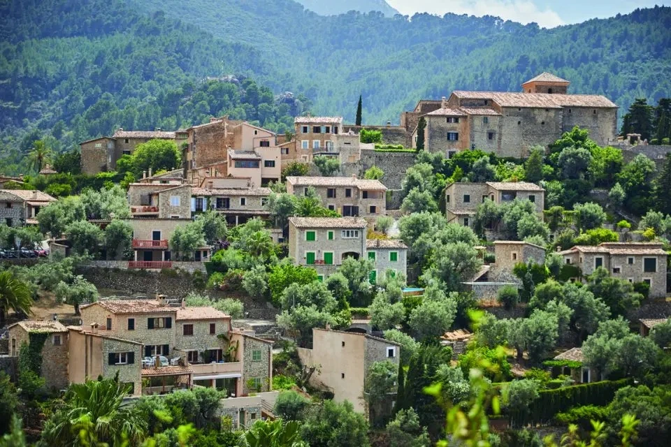 La_Residencia,_A_Belmond_Hotel_1.jpg?type=w966