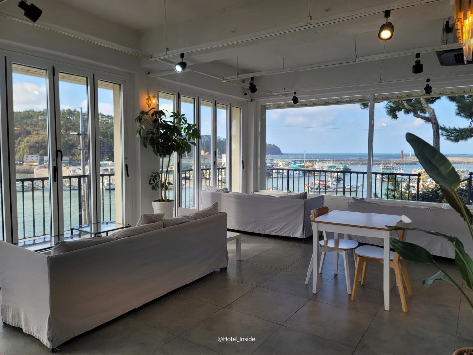 SE-6f67321a-2cf8-4e0a-80a1-bbcb9db26f56.jpg?type=w966