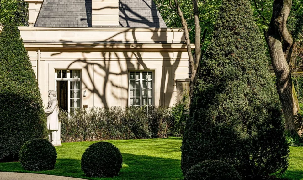 Pavilion_Elise_1.png?type=w966