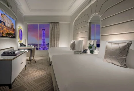 pm_paris-suite_gallery_750x510_3.jpg?type=w466