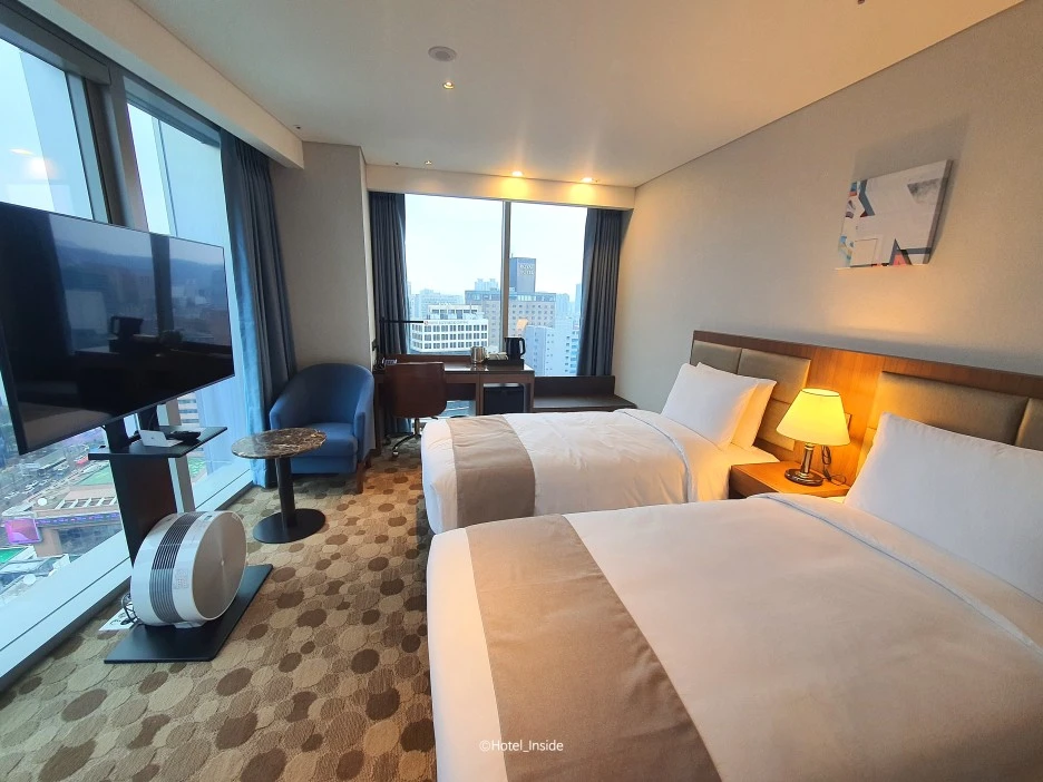 SE-d81f1347-ea57-4000-9502-a452c30d5197.jpg?type=w1