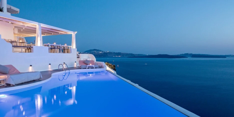 lower_deck_lounge.jpg?type=w1