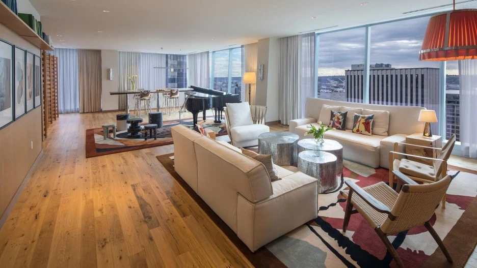 200406-2000-roo-LTST.jpg.thumb.1920.1920.jpeg?type=w1