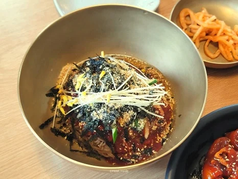 SE-0c425fac-597d-4383-86dd-d24a12ca9dfd.jpg?type=w466