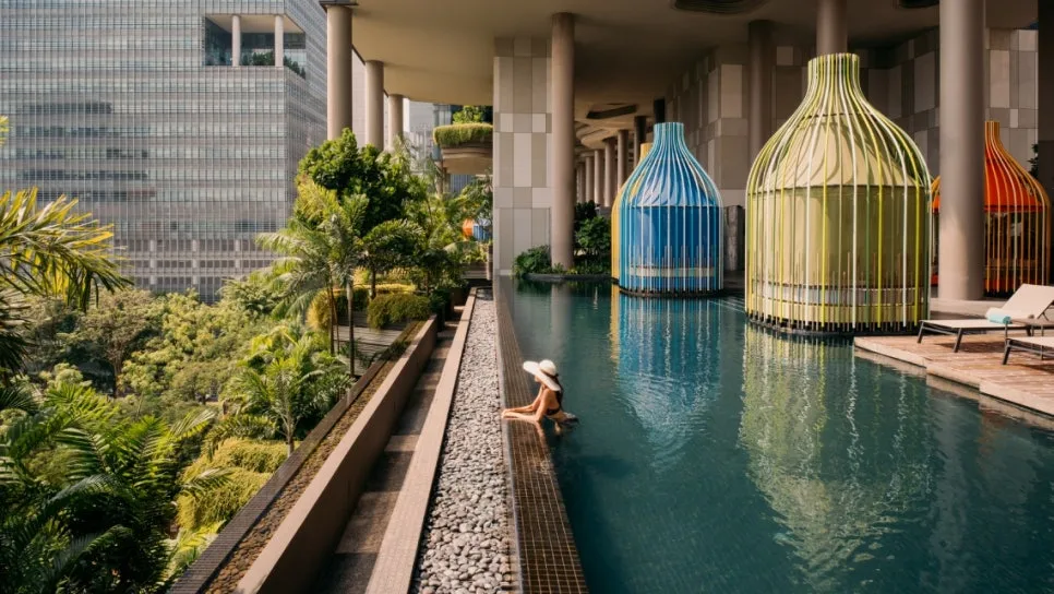 prsps-facilities-outdoor-infinity-pool-1140x642.jpg?type=w966