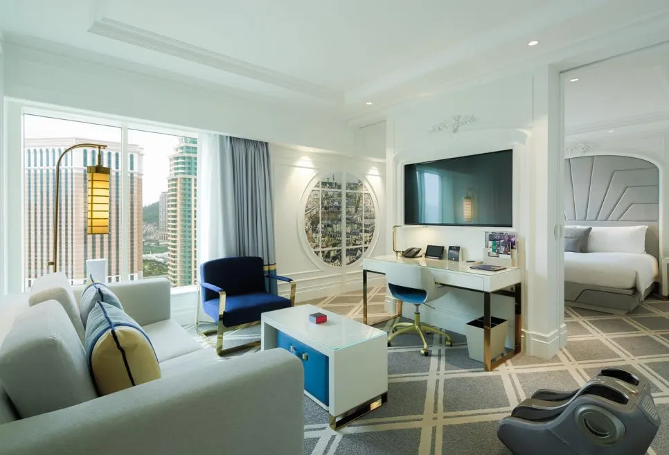 pm_champagne-suite_gallery_750x510_3.jpg?type=w966