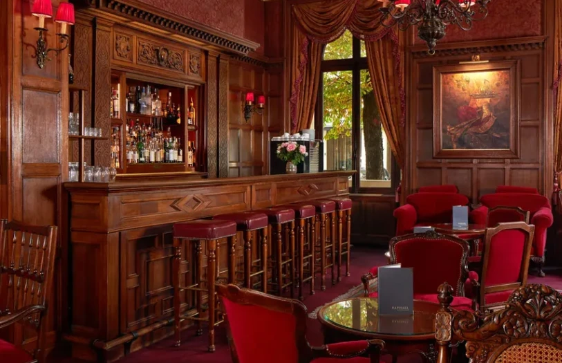 %EB%9D%BC%ED%8C%8C%EC%97%98_%ED%98%B8%ED%85%94_3.png?type=w1