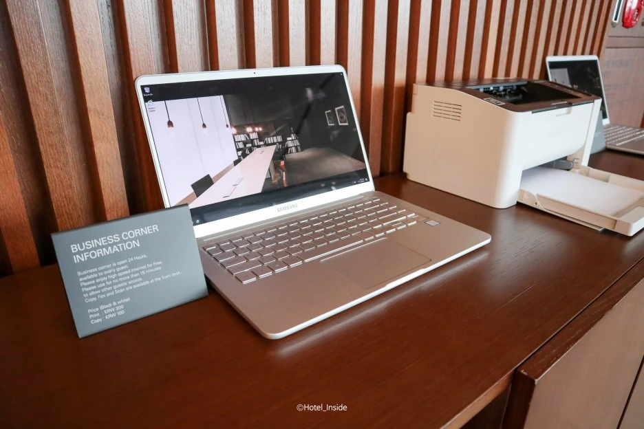 SE-3a9af6a9-25d3-4eb2-9abc-b6e90dd495f8.jpg?type=w1