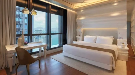 Penthouse_Suite_2.jpg?type=w466