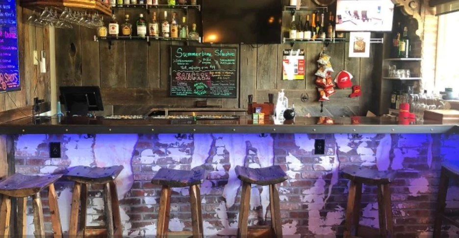 white_horse_1.JPG?type=w1