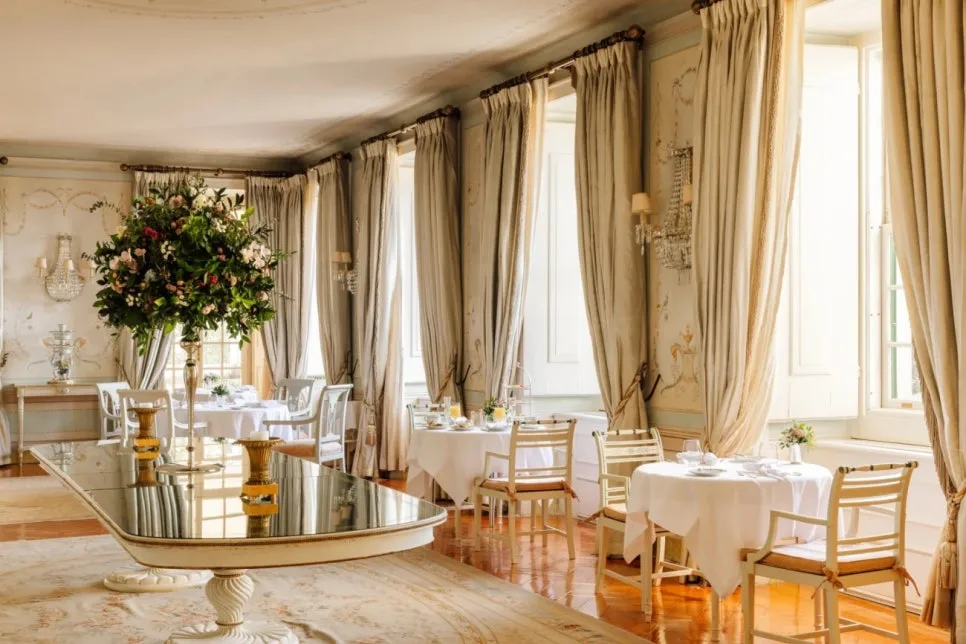 Tivoli_Palacio_de_Seteais_2.jpg?type=w966