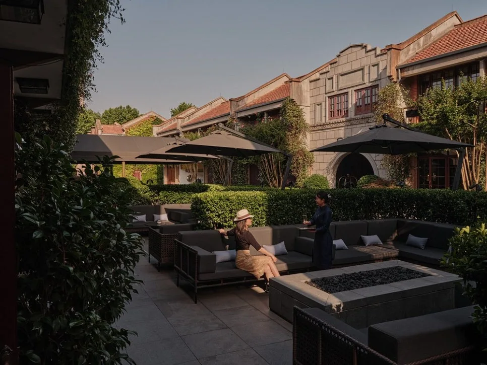 la-terrace.jpg?type=w966