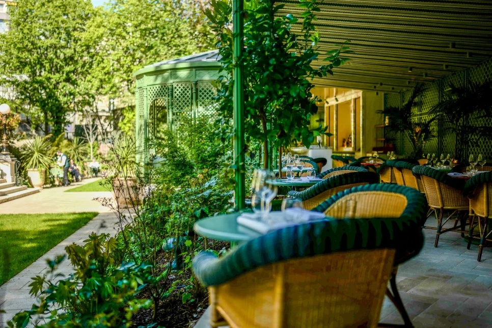 %EC%84%B8%EC%9D%B8%ED%8A%B8_%EC%A0%9C%EC%9E%84%EC%8A%A4_%ED%8C%8C%EB%A6%AC_15.jpg?type=w966