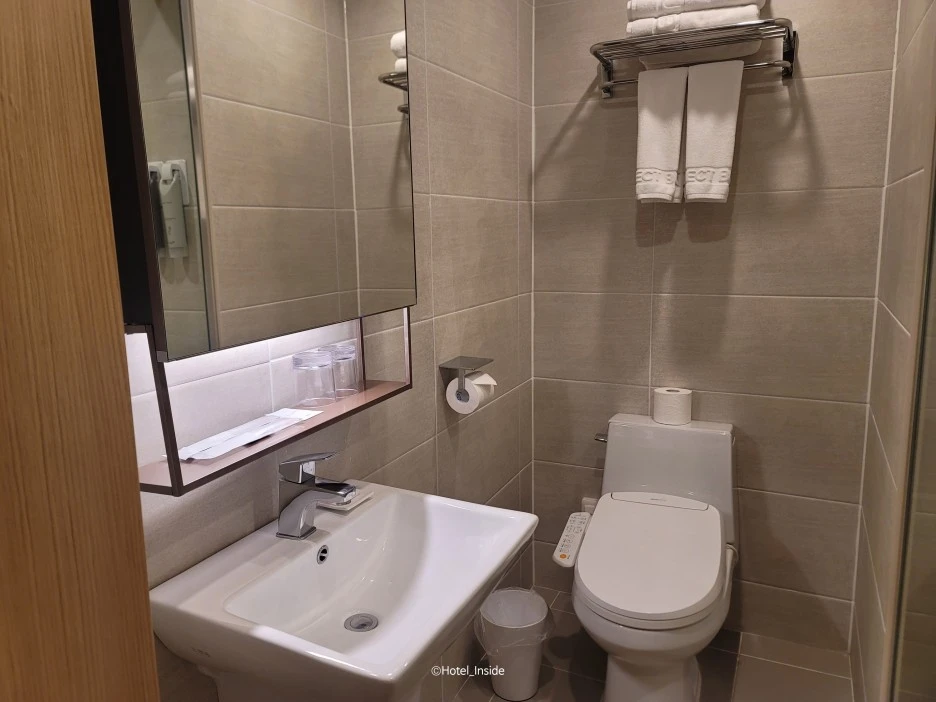 SE-a532fc0d-301e-4566-a31f-7749ad639e1c.jpg?type=w1