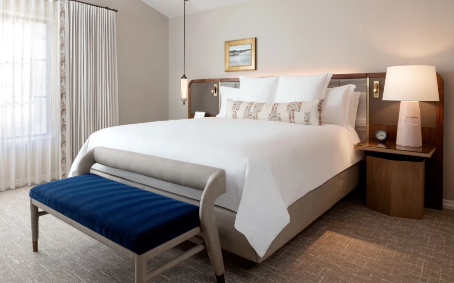 Privado_Suite_View_2.png?type=w966