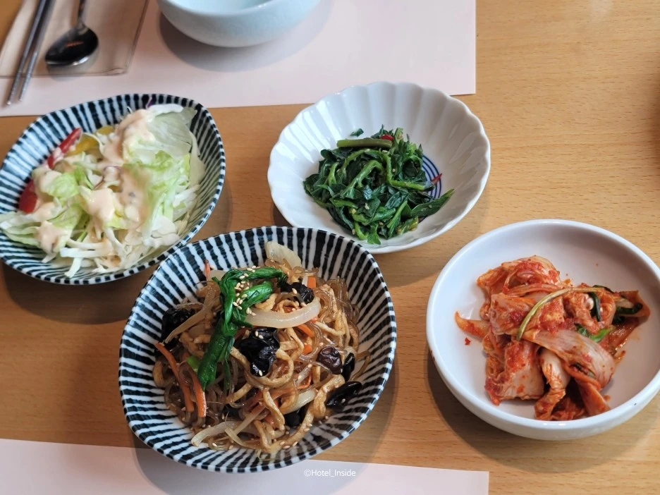 SE-12c289a0-06de-440e-bcb0-6af0351288ba.jpg?type=w1