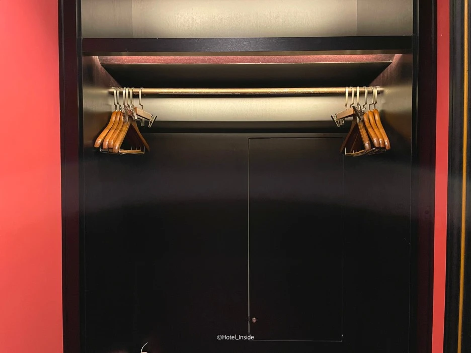 SE-b40cd2ac-bb82-4b32-a844-dbc573933a7c.jpg?type=w1