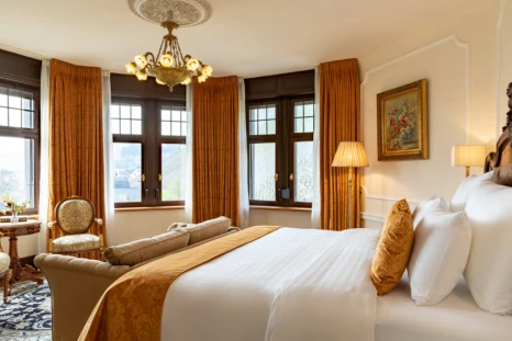 Moselle_View_Junior_Suite_2.png?type=w466