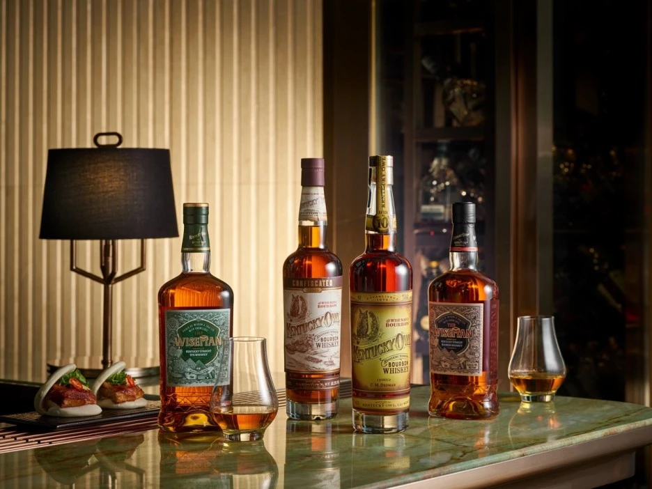 %EC%A1%B0%EB%8B%88%EC%9B%8C%EC%BB%A4_%EC%9C%84%EC%8A%A4%ED%82%A4.jpg?type=w1